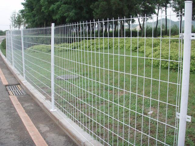 海南雙邊護(hù)欄網(wǎng)