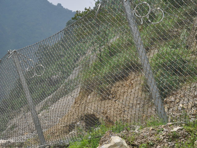 福建被動邊坡防護網