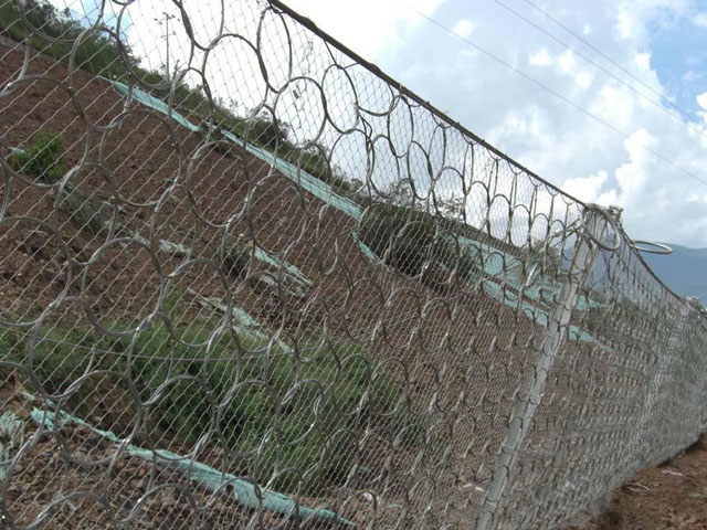 福建被動邊坡防護網