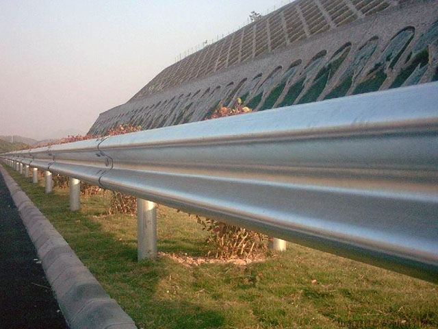 黑龍江高速公路護欄板