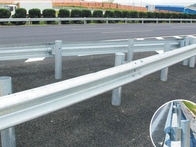 分隔帶護(hù)欄板